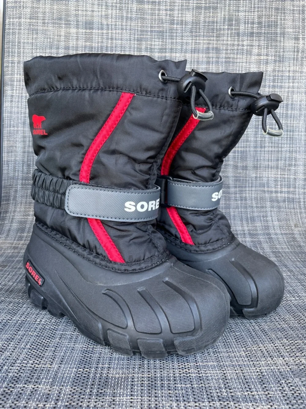 Sorel Kids' Flurry Snow Boots Waterproof Black Red Winter Insulated Shoes s 10